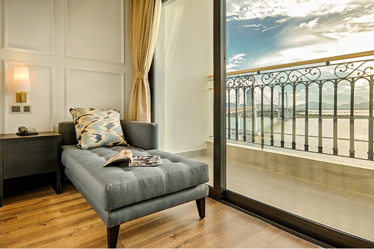 Phòng Deluxe Twin Golden Bay 